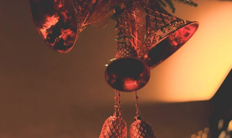 Između Četiri Zida: Kuća Koja Nikad Nije Postala Dom