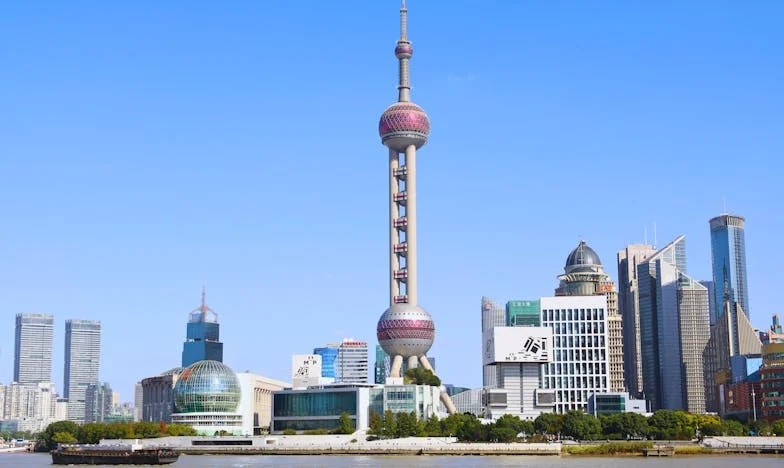 Kad djed izabere tuđu ruku: priča o izgubljenoj obitelji