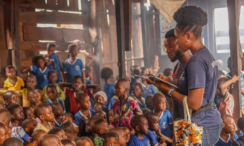 Ispod Iste Strehe: Kako Me Suprugova Prevara S Najboljom Prijateljicom Slomila