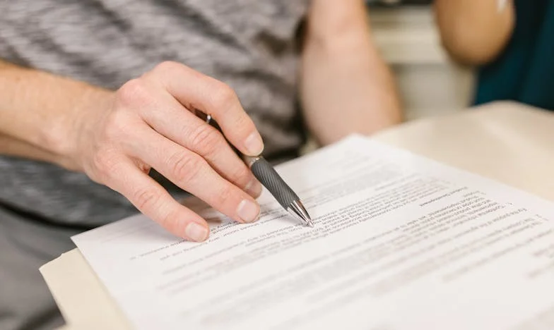 Saznala sam za njegovu prevaru dok sam ležala u bolnici: Moj život između boli i razočaranja