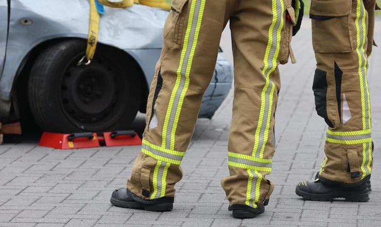 Sjene u Dnevnoj Sobi: Moj Život sa Svekrvom i Potraga za Mirom