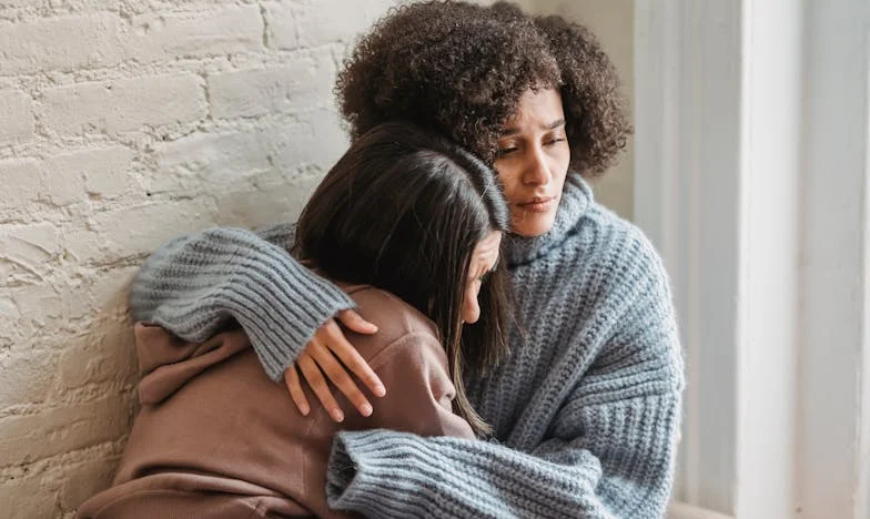 U sjeni obitelji: Majčina borba za istinu