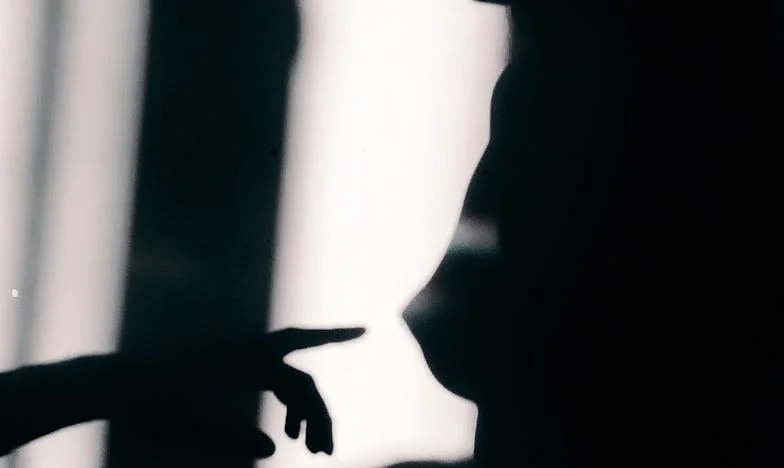 Cijeli život sam bila njegova sjena, a kad je uspio, ostavio me