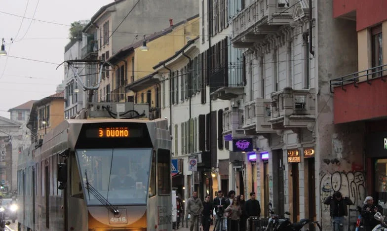 Dwa lodówki, jedno serce: Opowieść o matce, synu i granicach miłości