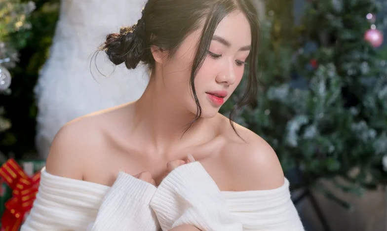 „Janka, już urodziłaś? Pokaż dziecko!” – Opowieść o granicach i ciekawości w polskim bloku