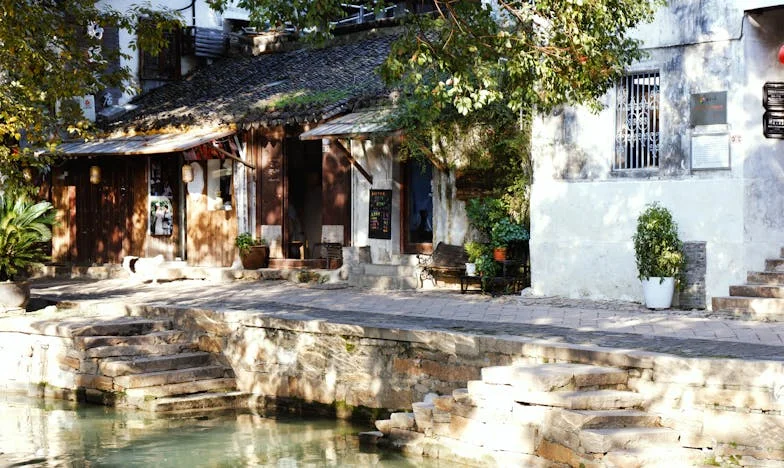 Kiedy pomoc staje się ratunkiem: Historia Ewy i dziadka Antoniego