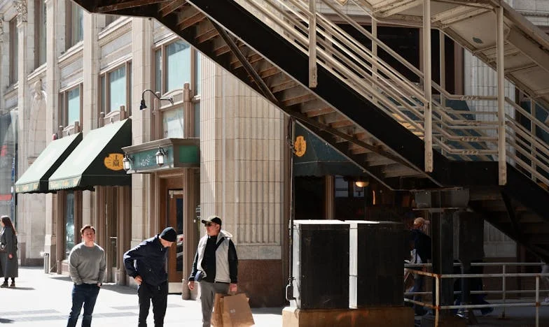 Kiedy snacha zmienia stół: Jak jeden obiad rozbił naszą rodzinę