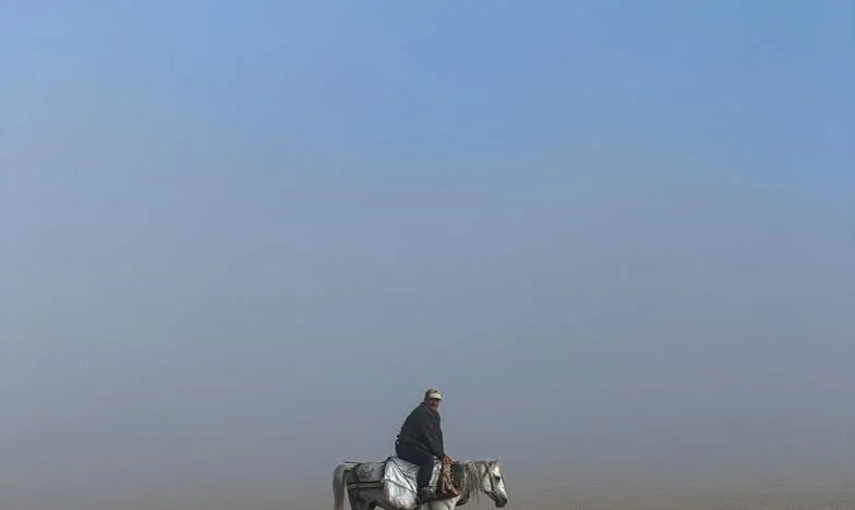 Powiedzieli, żebym wróciła do męża: Dzień, w którym moi rodzice zamknęli przede mną drzwi