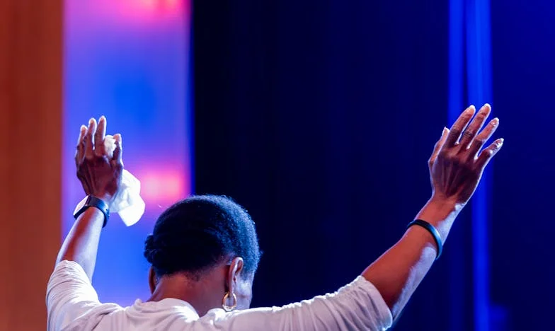 Gdzie spędzasz swoje noce? Historia Wandy, która uciekła przed domem, ale nie przed sobą