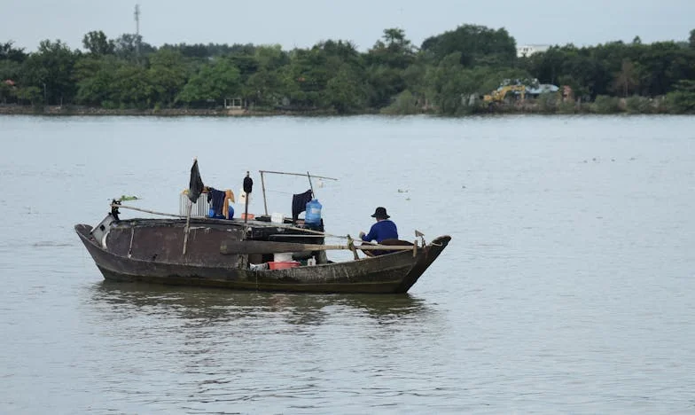 Gorzki smak świąt: kiedy mama wybiera kogoś innego – Moja opowieść o zdradzie, rodzinnych konfliktach i pytaniu, czy warto jeszcze walczyć o relację