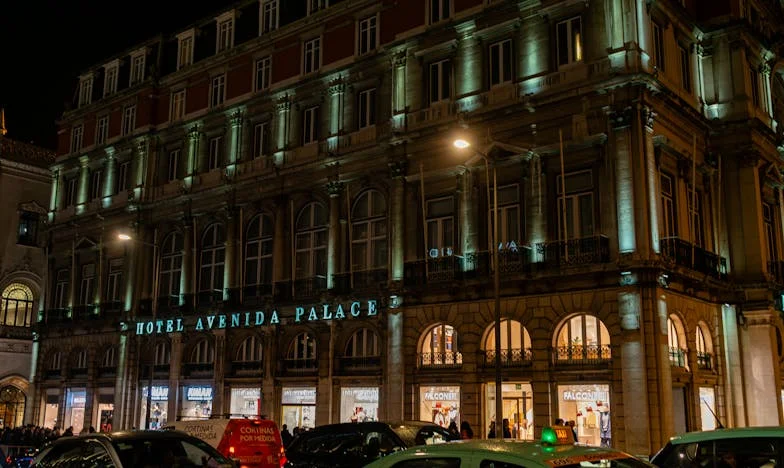 „To już nie ten człowiek, którego pokochałam” – Historia mojego małżeństwa rozbitego przez milczenie i matkę mojego męża