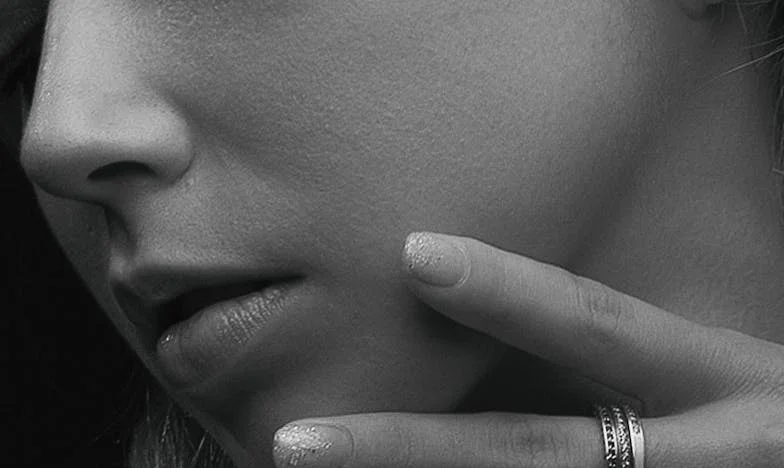 Dlaczego wszedłeś do mojego mieszkania, kiedy mnie nie było? – Sekrety i zdrada w polskiej rodzinie