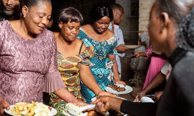 Po 36 latach zobaczyłam go w kolejce do lekarza. Wystarczyło jedno spojrzenie i wiedziałam, że to wciąż on.