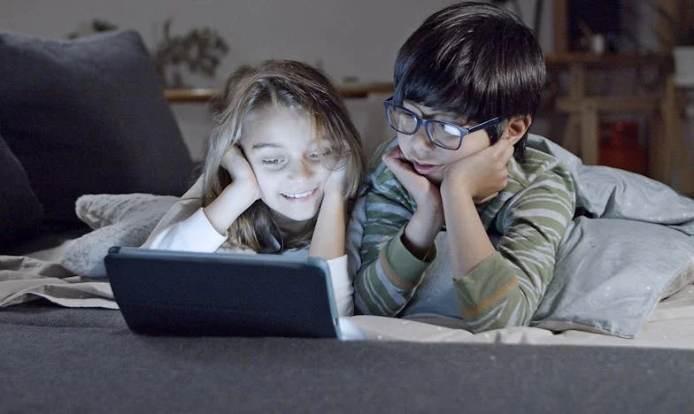 Dzieci mojej szwagierki doprowadzają mnie do szału. Nie chcę, żeby moja córka się z nimi zadawała.