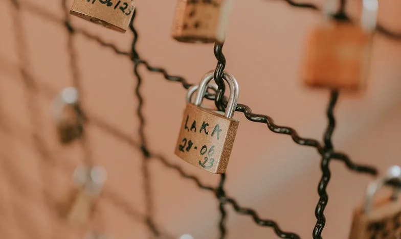 Kiedy Mama Staje się Wrogiem: Opowieść o Stracie, Rodzinie i Drugiej Szansie